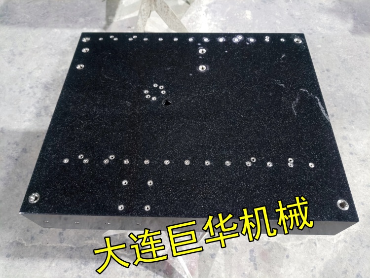 大理石底板上面的螺絲扭力多大的？